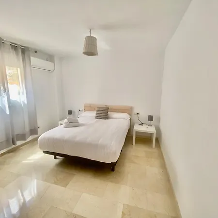 公寓 9753 Corte Ingles *